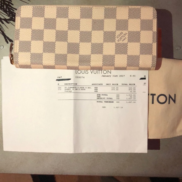 L.V.  Damier  Azur Wallet! - Picture 4 of 6